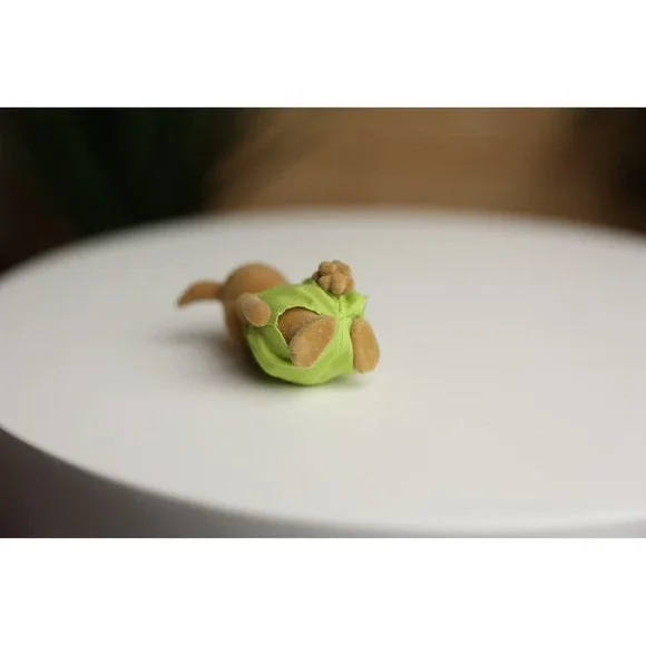 Calico Critters Sylvanian Families Tan Rabbit Figure Green Carrot Overalls Bunny - Picture 3 of 3